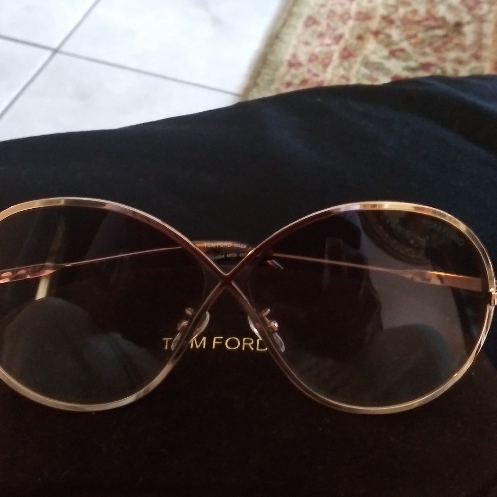 TF wire frame sunglasses